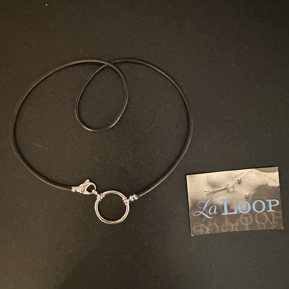 La Loop Eyeglass Necklace